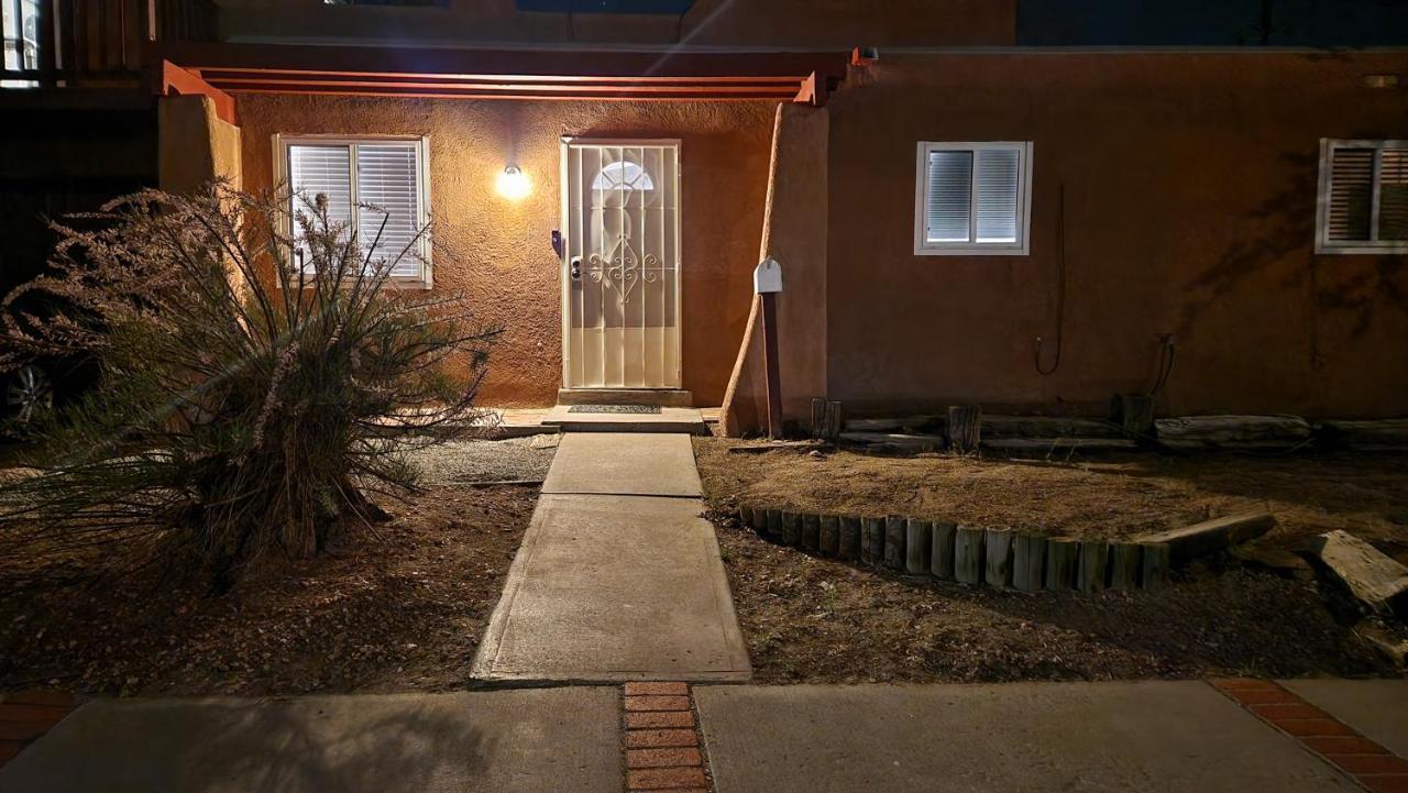 The Lilly Pad - A Desert Oasis Albuquerque Exterior foto